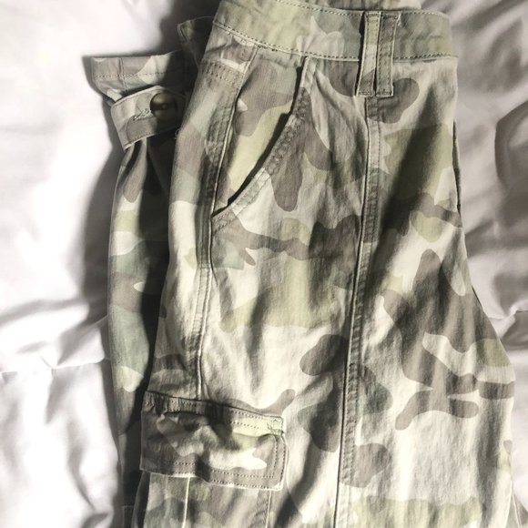 Camo joggers with pockets - Picture 2 of 2